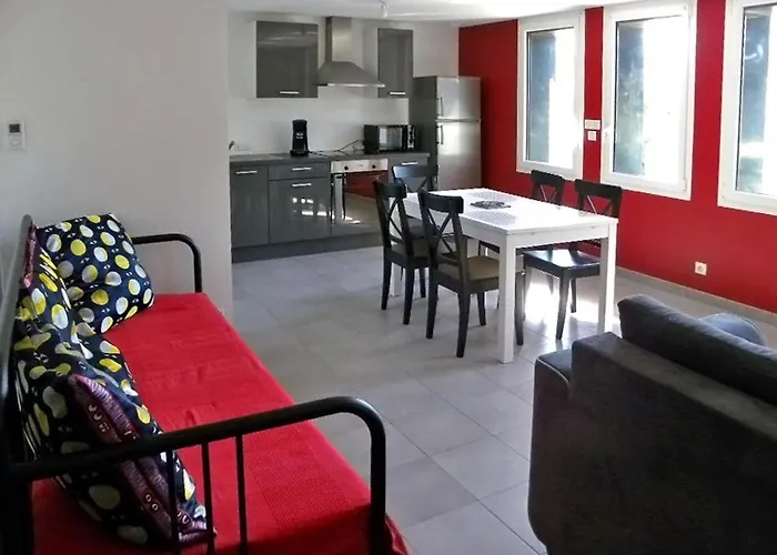 Les Balcons De Chausey Apartment *